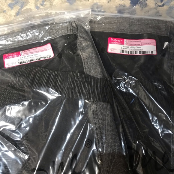 Charcoal Crosshatch Large Utility Tote - Picture 9 of 11